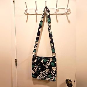 Vera Bradley Triple Zipper Hipster